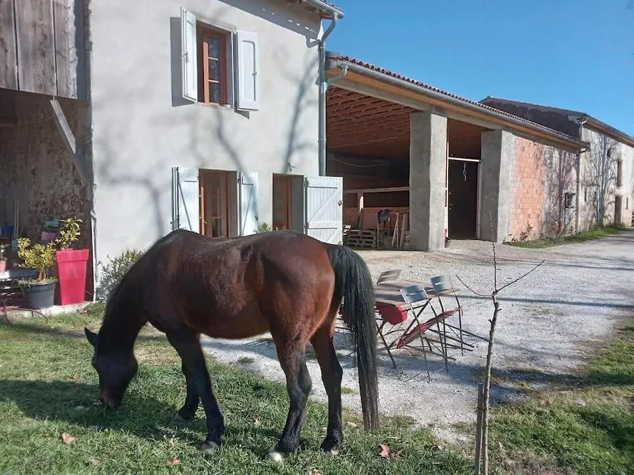 בית נופש Palleville Maison Independante A La Ferme צרפת